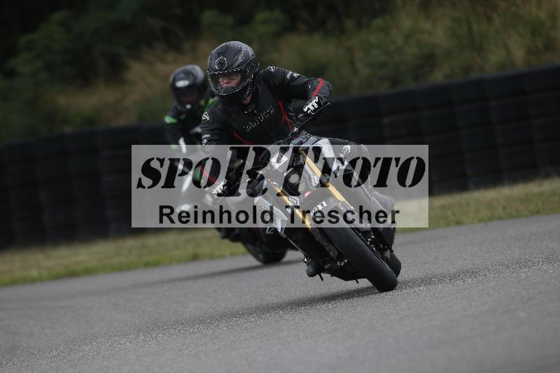 Archiv-2023/47 24.07.2023 Track Day Motos Dario - Moto Club Anneau du Rhin/21